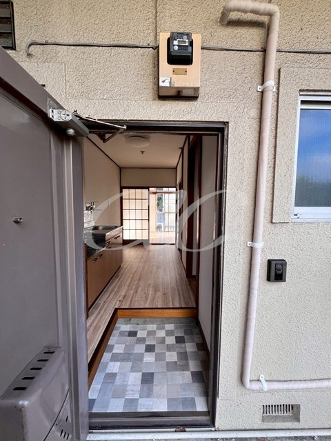 コーポ東和 玄関