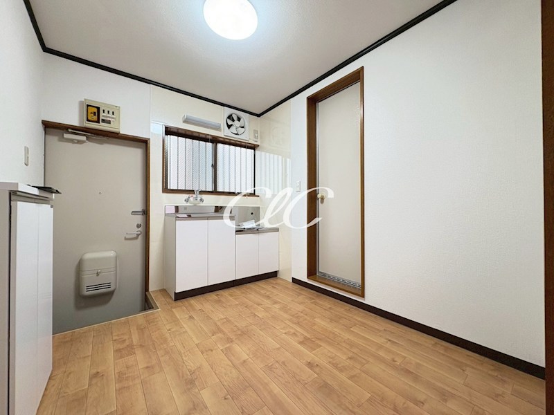 レユシール中里１ リビング