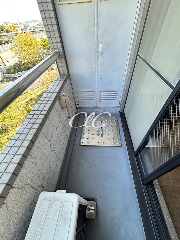 リヴレーヌ５６ ベランダ