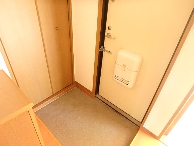 ユーワハイツ 玄関