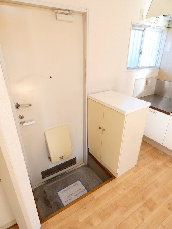 メゾンボンエール 玄関