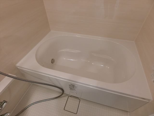 THE　ROOM    風呂画像