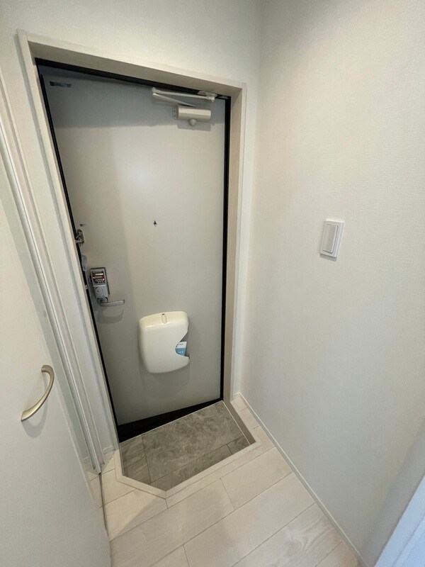 ボルージュ小岩 玄関