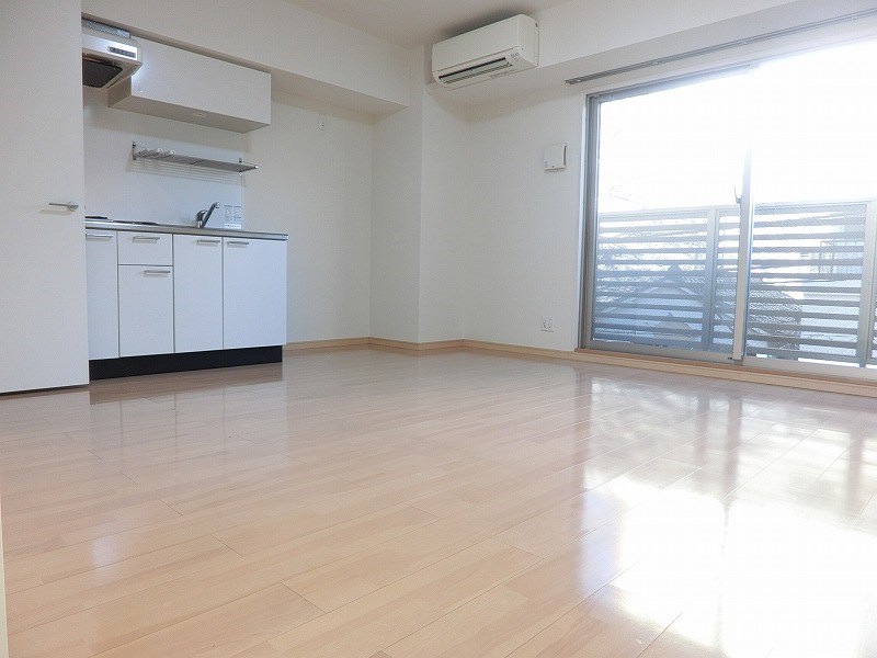 aterier de C&amp;amp;K リビング