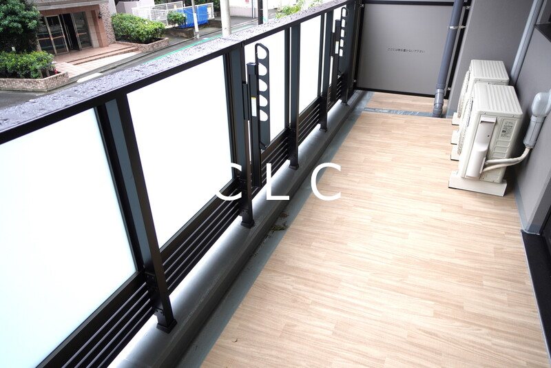 アヴァンカーサ町屋 ベランダ
