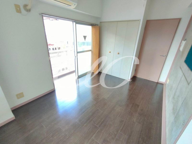 オフィシャルレジデンス  ベッドルーム