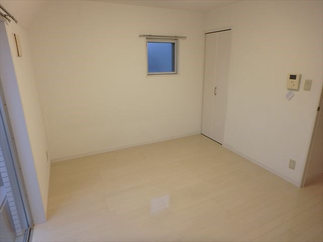FLAT ONE  ベッドルーム