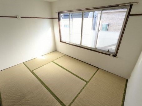 御代の台荘A棟 リビング