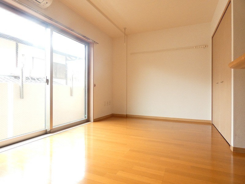 シティライフF ベッドルーム