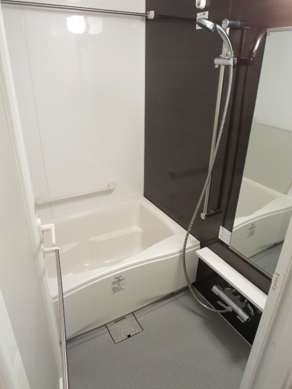 ザ・グランフォーリア西日暮里赤土小学校前ステーションマークス   風呂画像