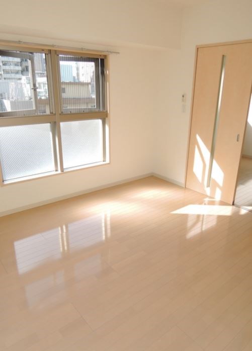 RADIANT　IWAIDA    リビング