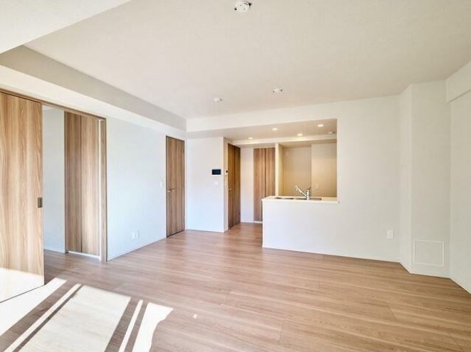 コンフォリア・リヴ西大島ＳＯＵＴＨ リビング