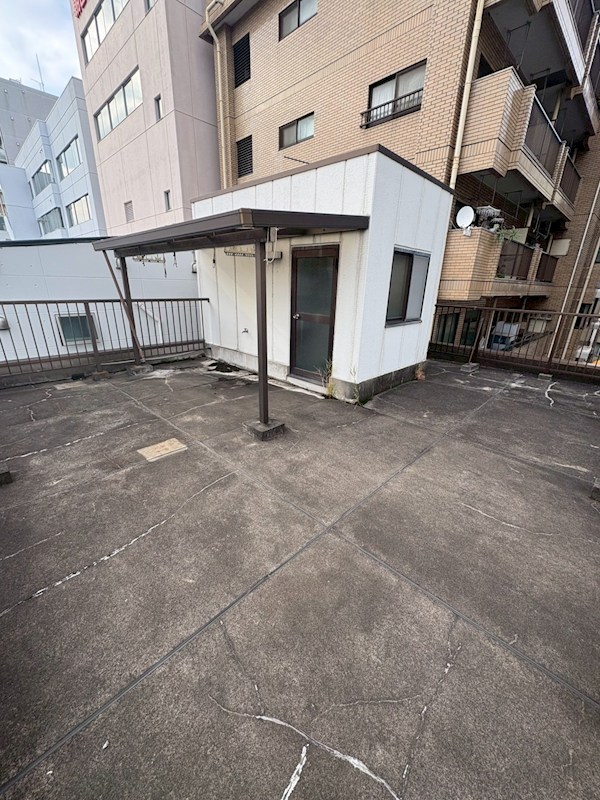 千住仲町戸建 ベランダ