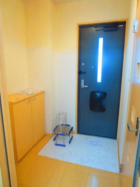 リヴェール司 玄関