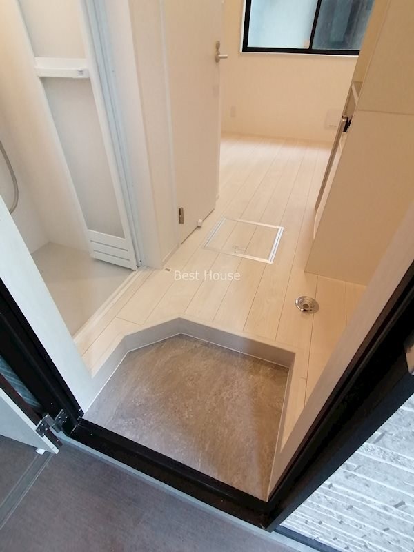 エルキュールテラス 玄関