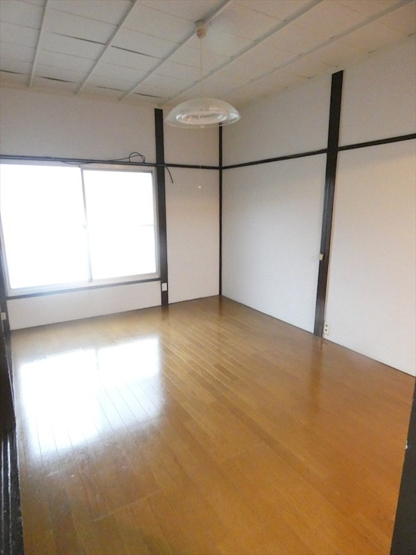 石井荘 リビング