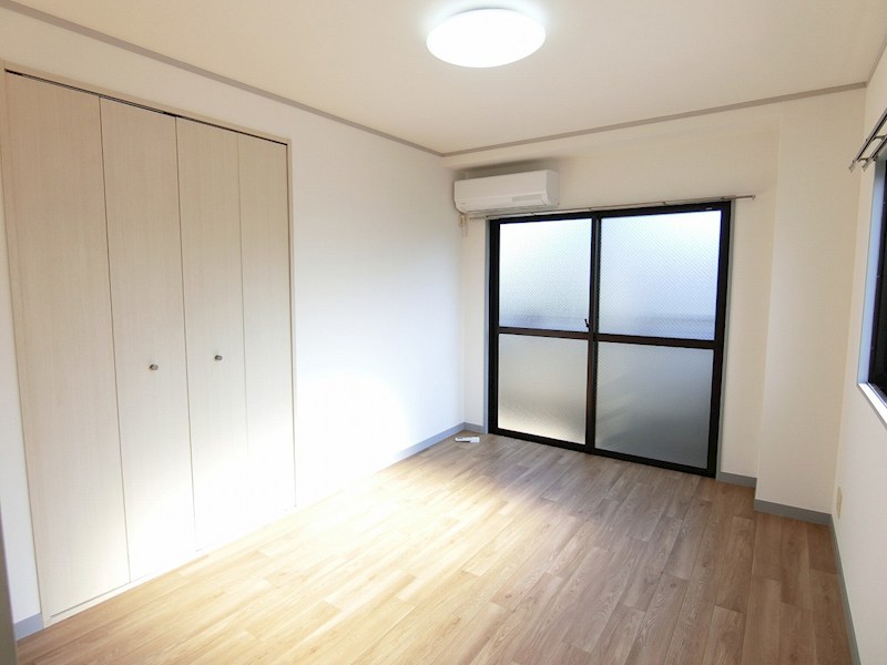 山本ビル リビング