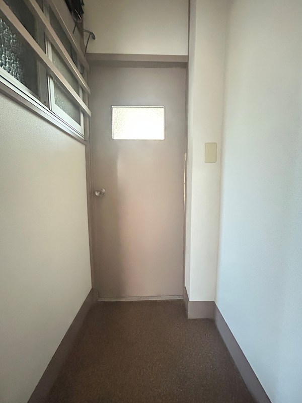 第２酒井マンション 玄関