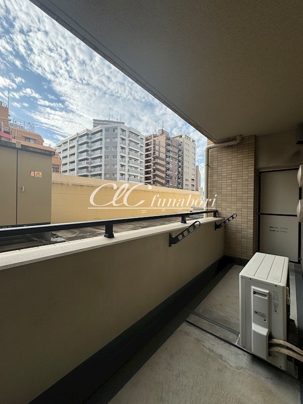 Wisteria ベランダ