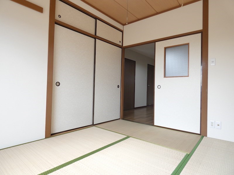 メゾンクレメンス ベッドルーム