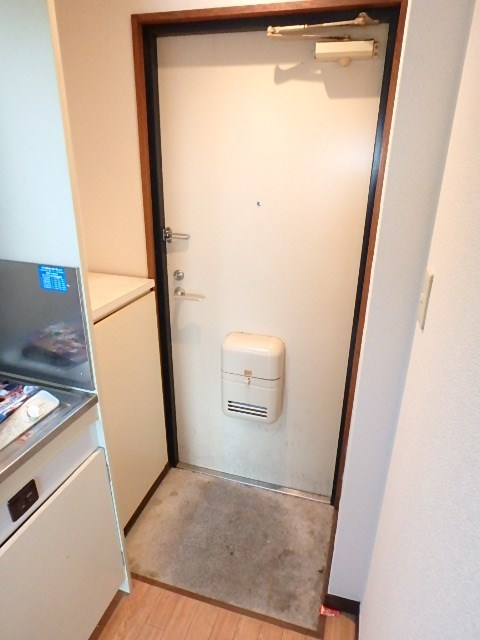 ミントハウス６ 玄関