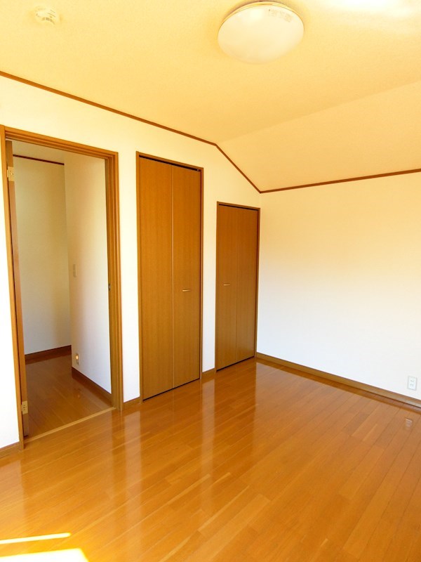 その他27