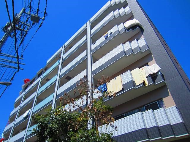 コウジーコート 外観