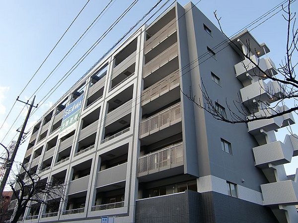 アリーズメドウ 外観