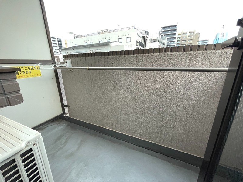 浅草スカイレジテル  ベランダ