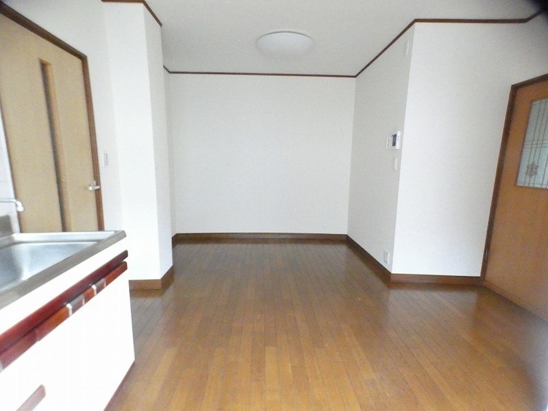 中西レジデンス リビング