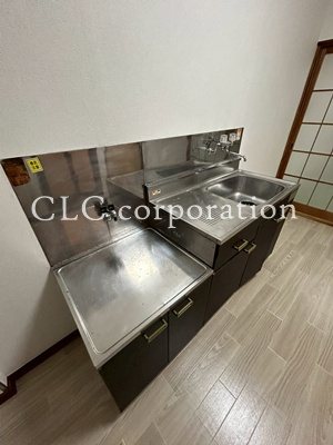 ロイヤルハイツ キッチン