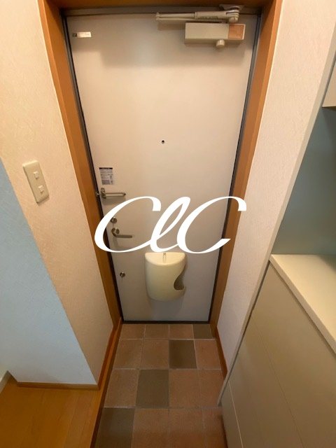 メゾンボヌール 玄関