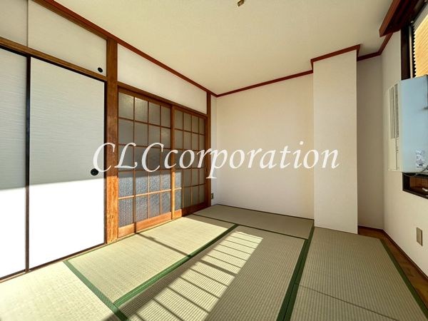 山越ビル ベッドルーム