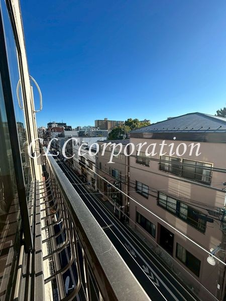 山越ビル ベランダ