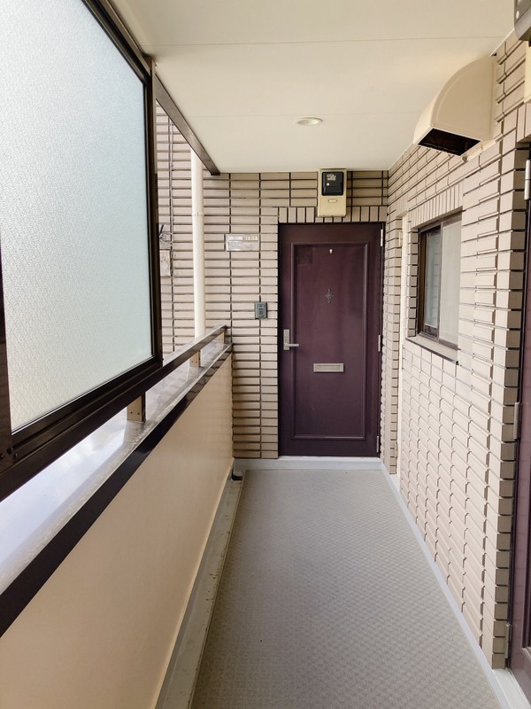 リオグランデ立石 玄関