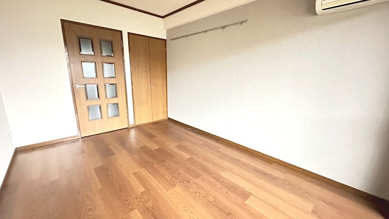 ダンディエイト ベッドルーム