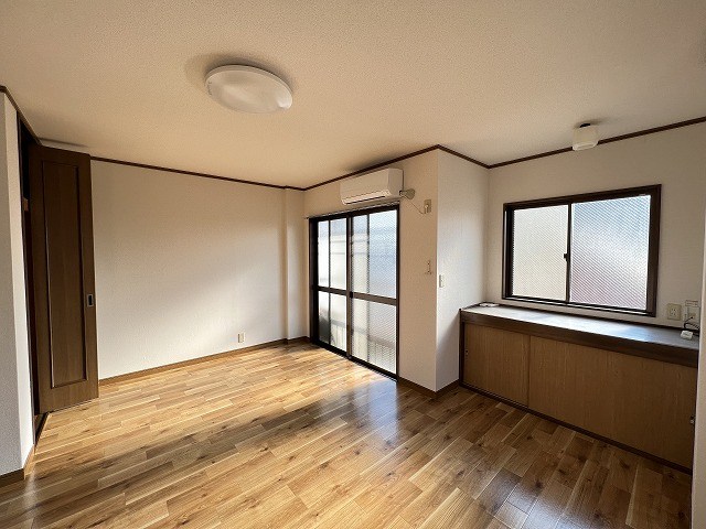 メゾンセピアンローズ ベッドルーム