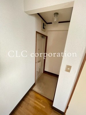 グリンデルハイツ 玄関