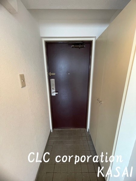 カワベ３２８ 玄関