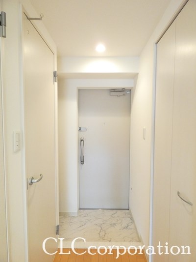 ラ・フロル   玄関