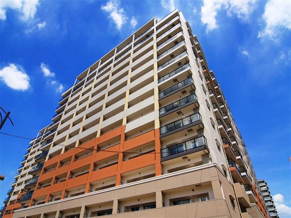ロイヤルパークス西新井 外観