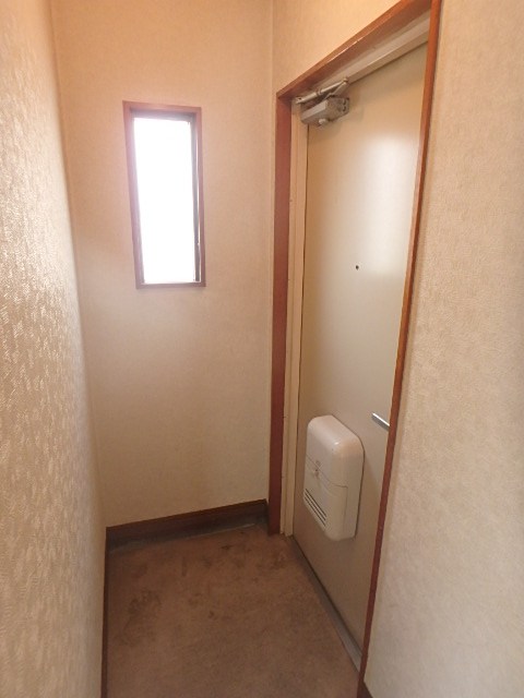 サンライズパレス 玄関