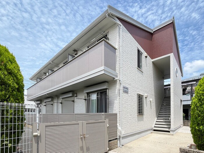 パルズ　プレイス 外観