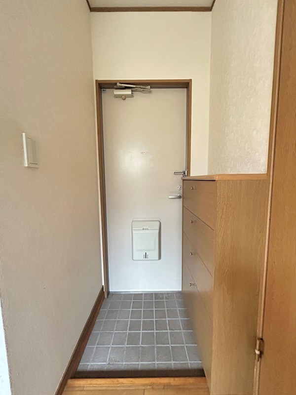 ハイネス杉浦 玄関