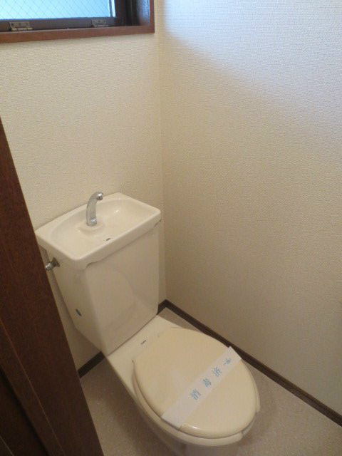 ハイツローザリィ その他4