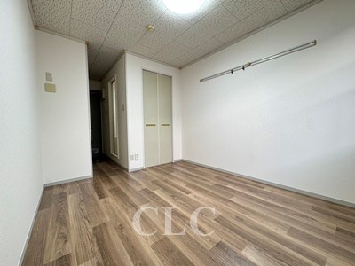 サンステップB ベッドルーム