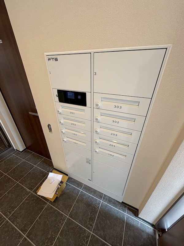 ｌ&amp;rsquo;ａｍｉ　ｄｅ　Ｌｉｏｎ その他12