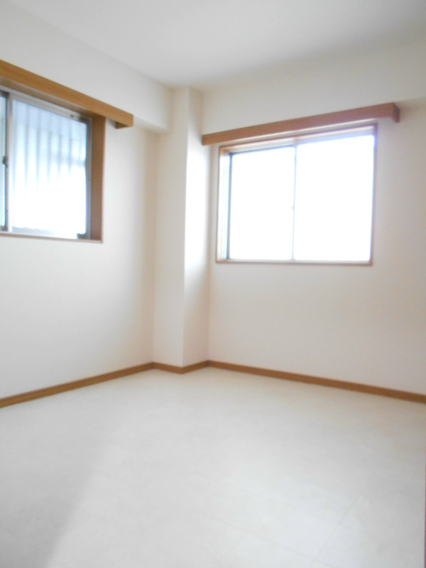 三家第２ビル ベッドルーム