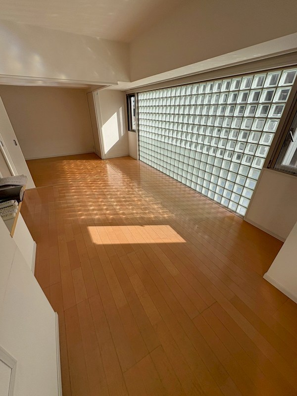 プライムアーバン千住 リビング