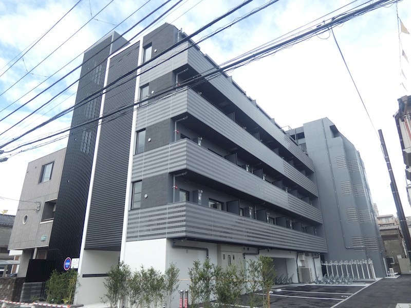 コンフォリア・リヴ平井ＭＵＴＩＯ 外観